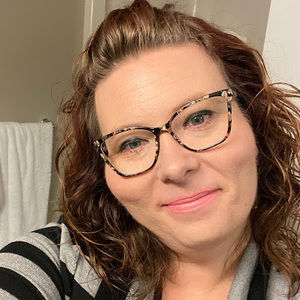 Meet your Posher, Ria